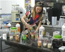 Free bubble tea training for new customer from Chile